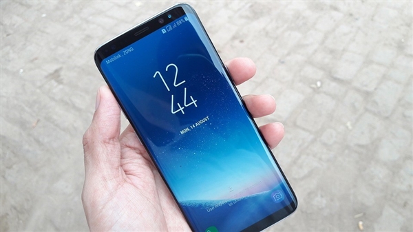 Samsung Galaxy S9+ может впечатлить 512 Гб памяти