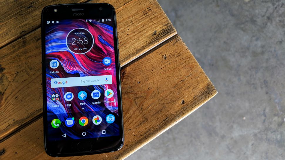 Вышел Moto X4 с 6 Гб оперативной памяти и Android Oreo