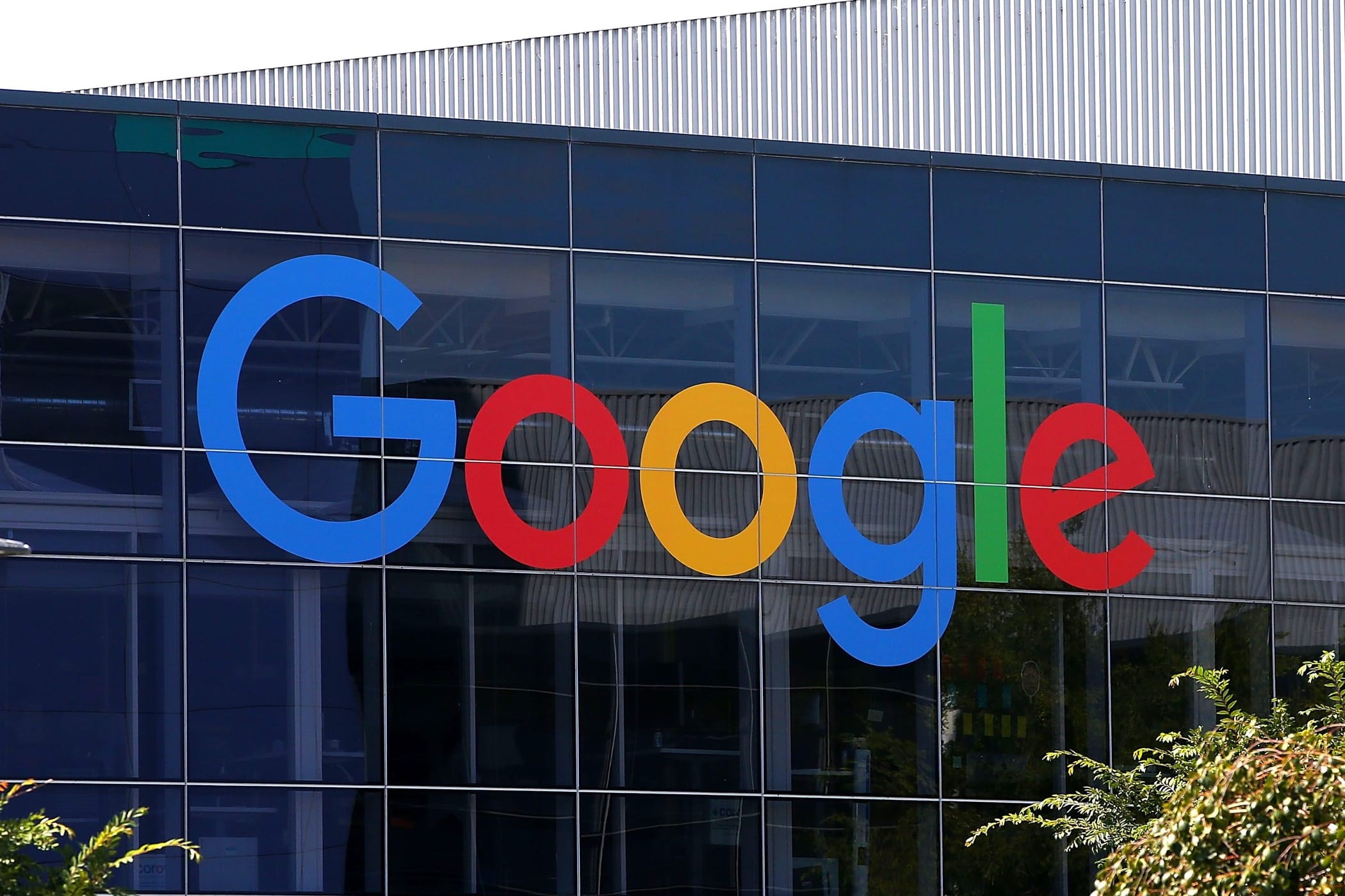 Google может закрыть Android и другие свои проекты