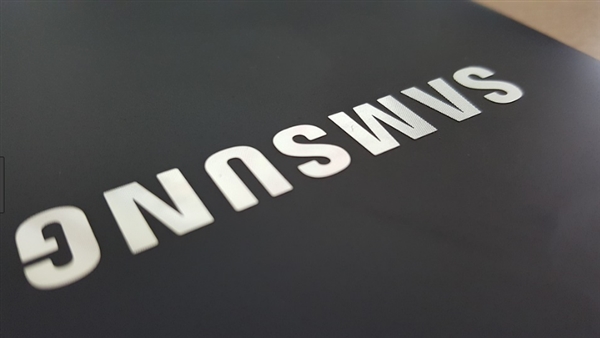 Samsung Galaxy S10 и Galaxy S10+ получат дисплейный сканер и аналог Face ID