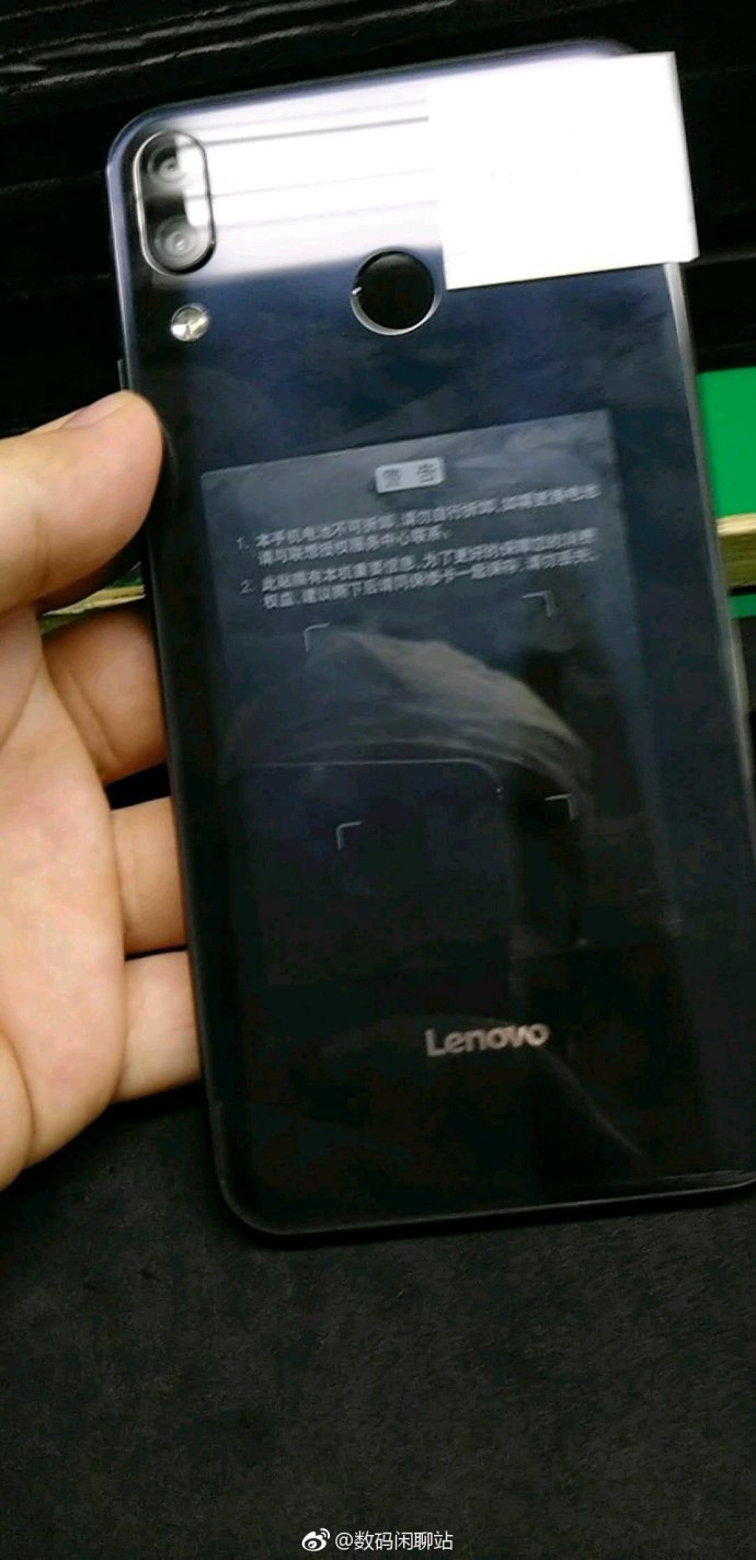 Lenovo Z5 уже показали на «живых» фото, как вам дизайн?
