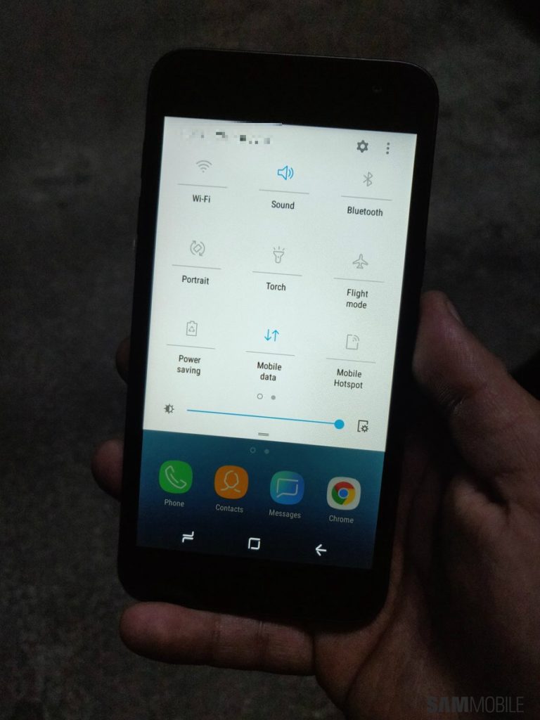 Android Go-смартфон от Samsung не получит стоковый Android
