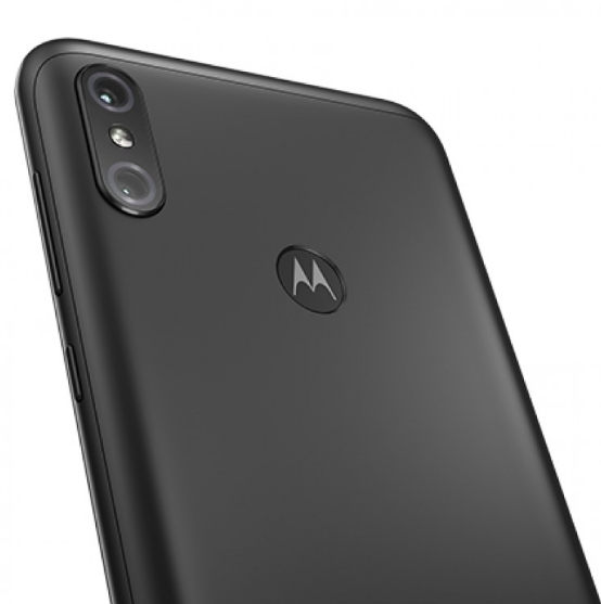 Клон-машина Motorola выпустила долгоживущий мобильник P30 Note