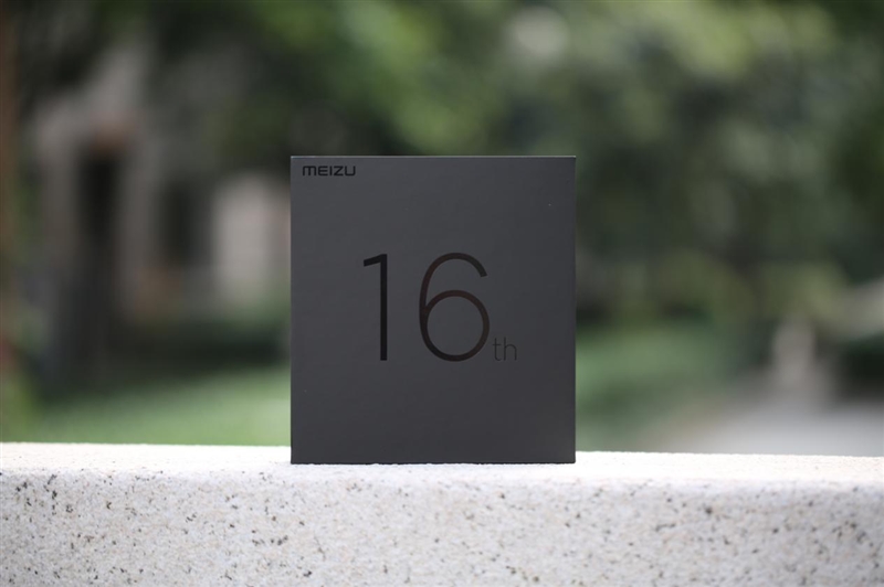 Представлен Meizu 16X: субфлагман в металле и Snapdragon 710