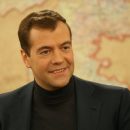 Эксперт рассказал, как Telegram помог Медведеву сохранить свой пост